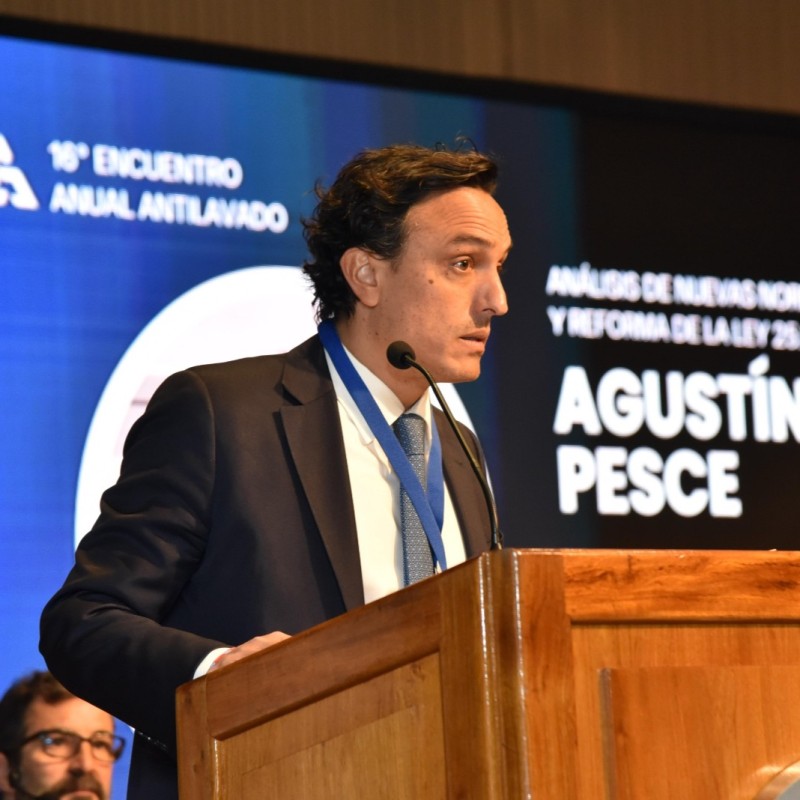 Dr. Agustín Pesce